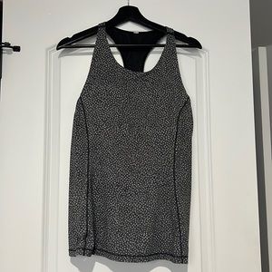 Lululemon tank top with bra